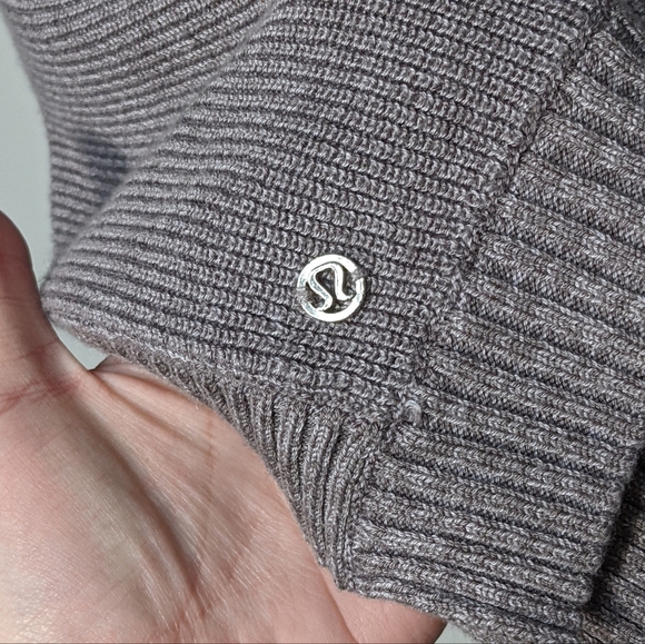 Lululemon Cashmere Divinity Shrug Lunar Rock Iced Iris Gray Poncho Cardigan - Picture 4 of 14